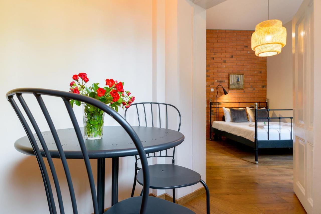 Apartamenty St Martin Poznan Centrum ภายนอก รูปภาพ