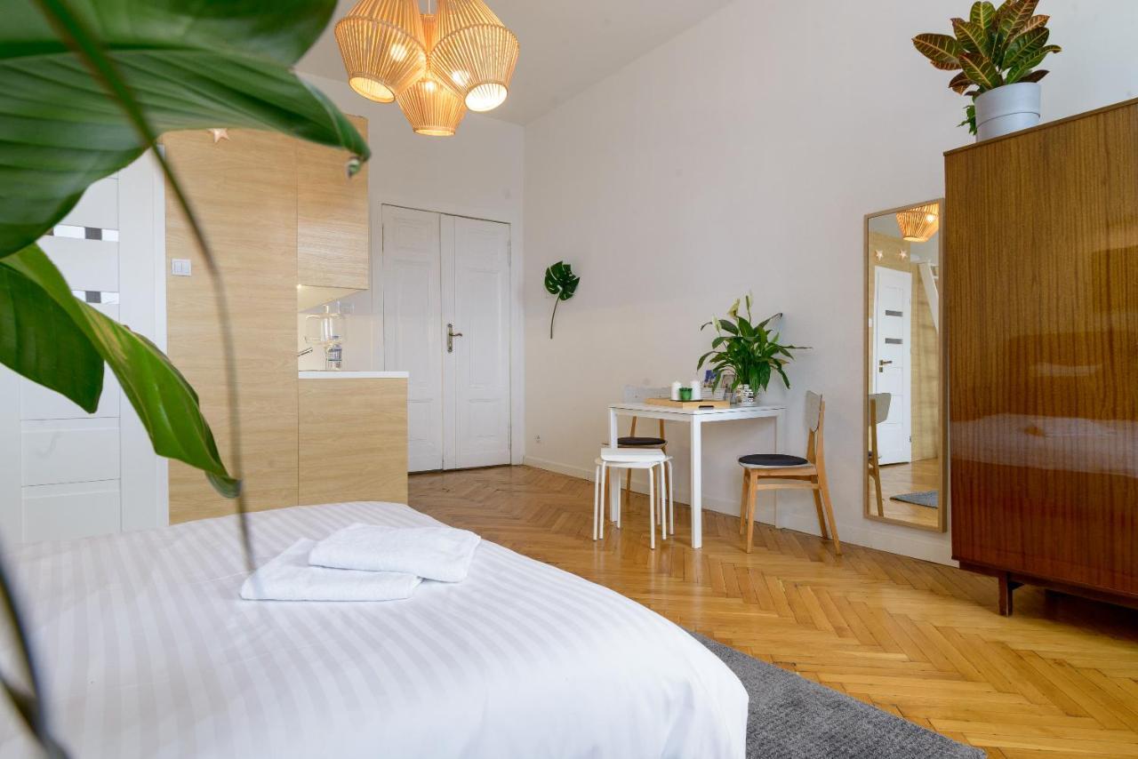 Apartamenty St Martin Poznan Centrum ภายนอก รูปภาพ