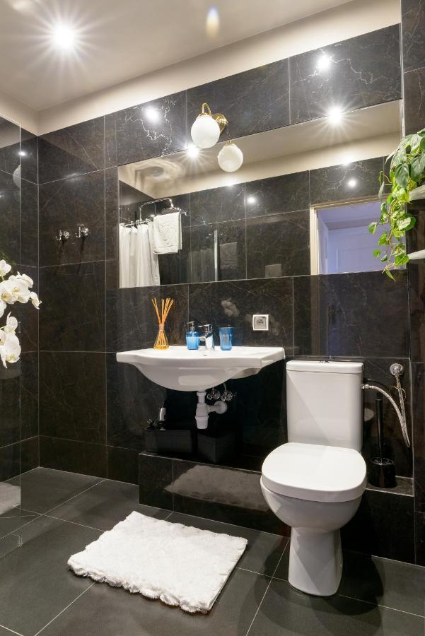 Apartamenty St Martin Poznan Centrum ภายนอก รูปภาพ