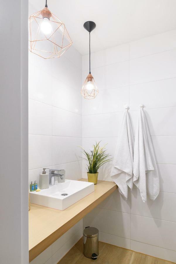 Apartamenty St Martin Poznan Centrum ภายนอก รูปภาพ