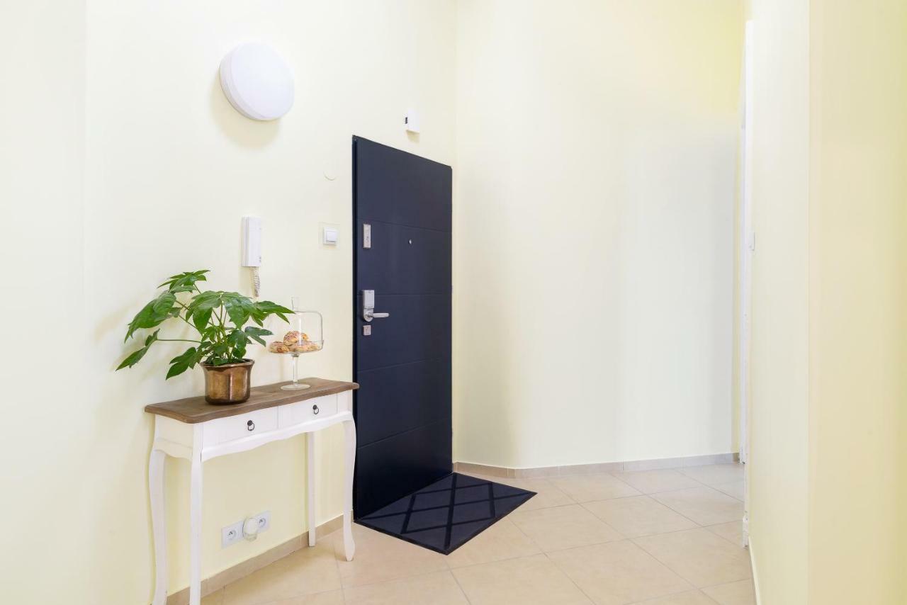 Apartamenty St Martin Poznan Centrum ภายนอก รูปภาพ